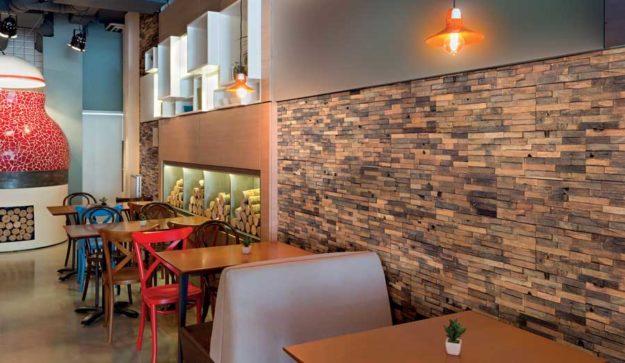 Boxer Woodwall